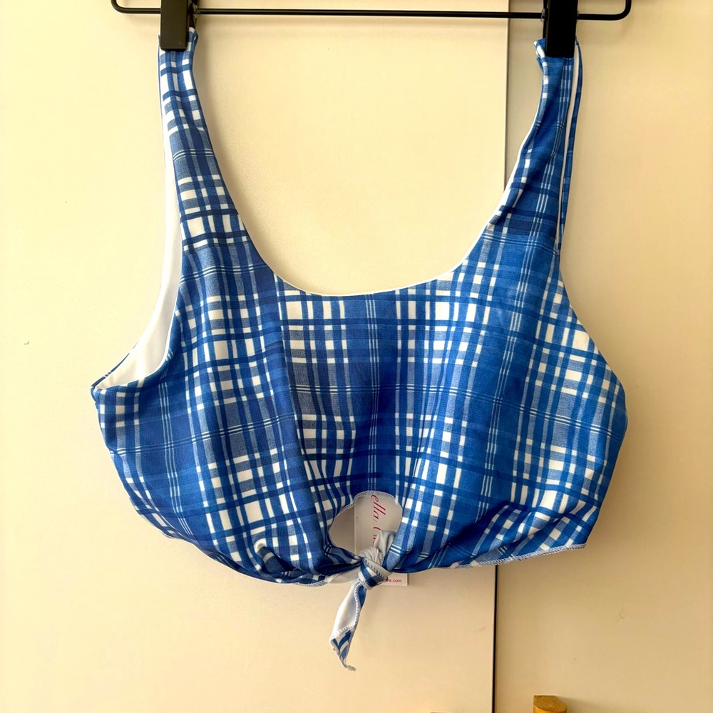 NWT Stella Cove Swim Top